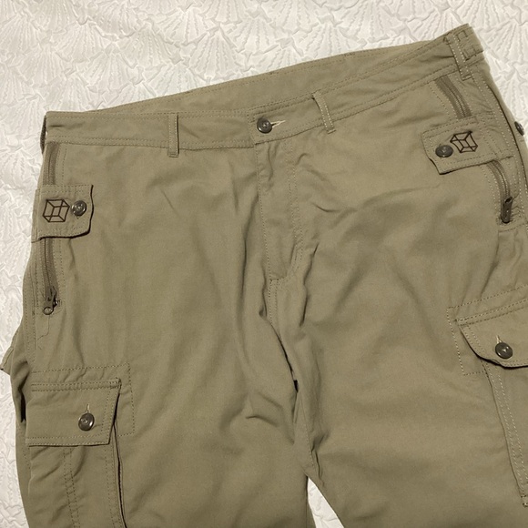 Clothing Arts Men’s Cargo Pants - Picture 1 of 7